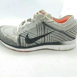 Nike Free TR Flyknit Run Sz 8.5 Gray Black Womens